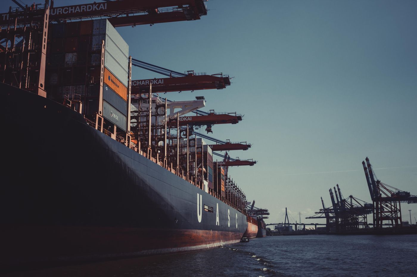 Port terminal
